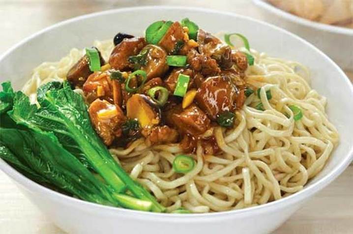 MIE AYAM (INDONESIAN CHICKEN NOODLES) - ASIAN TOP 10 RECIPES